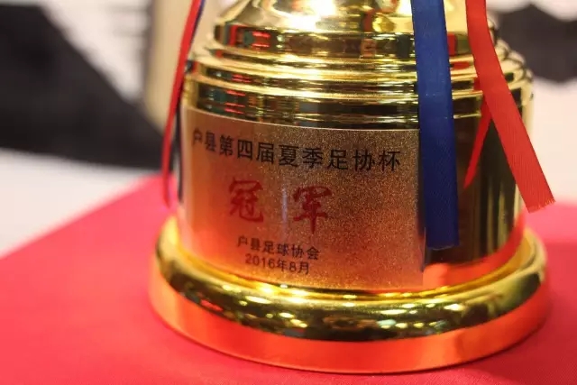阿根廷球员深情回顾与梅西的告别赛